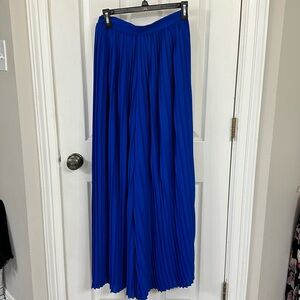 Royal blue wide leg pleated pants